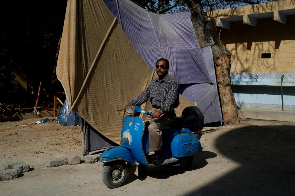 Pakistan BMW'si: Vespa scooterlar 3
