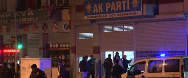 Ak Parti ilçe binasına silahlı saldırı