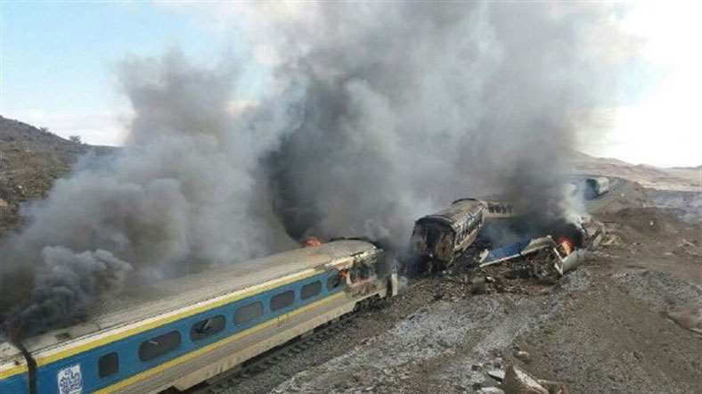 İran’da tren kazası: 44 ölü