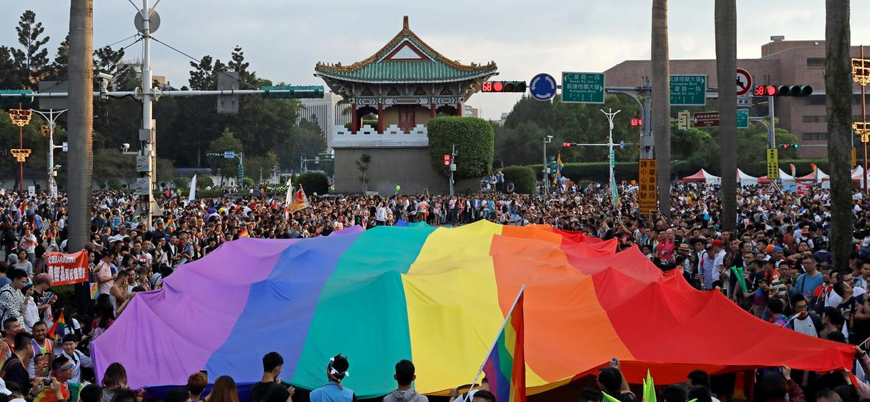 Tayvan eşcinsel evliliği yasallaştıran ilk Asya ülkesi oldu