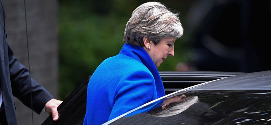 Başbakan May'in istifa ettiği İngiltere'de şimdi ne olacak?