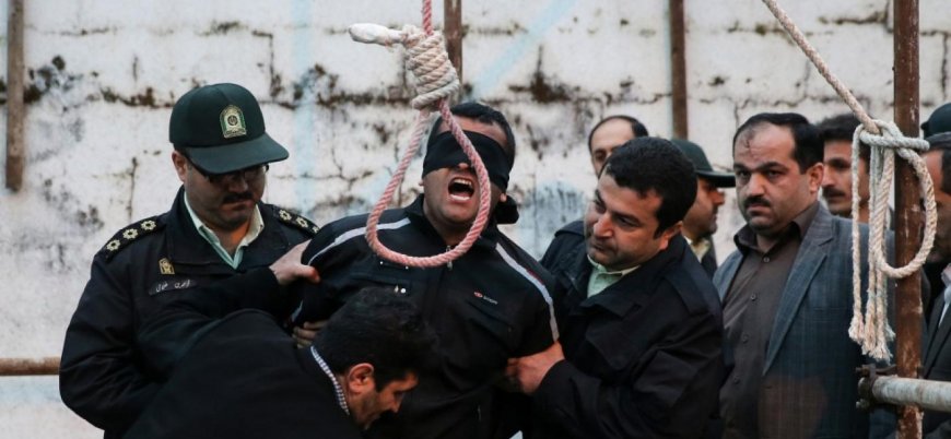 İran'da Kürt mahkumlar açlık grevine başladı