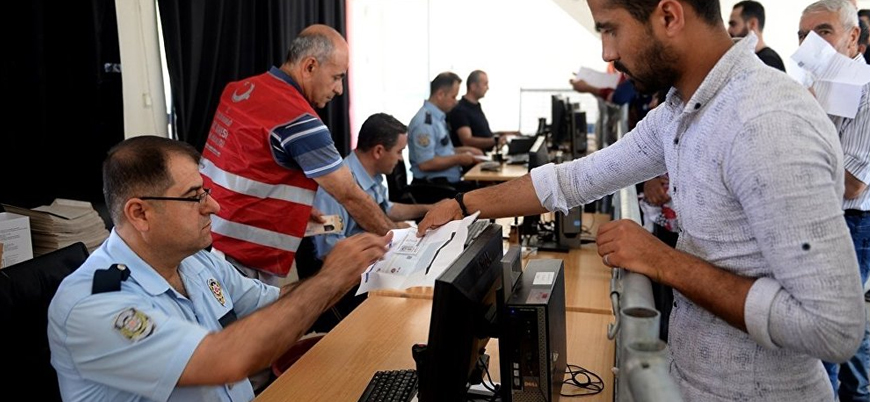 "Türkiye'de kayıt dışı göçmenlere yönelik kısıtlamalar arttı"
