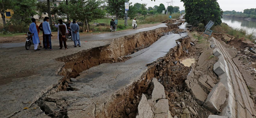 Pakistan’ın Keşmir sınırında deprem: 22 ölü