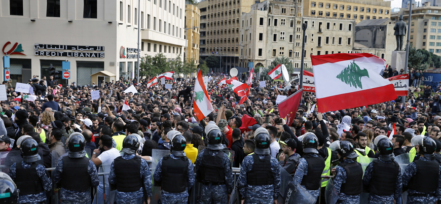 Lübnan’da protestolar devam ediyor