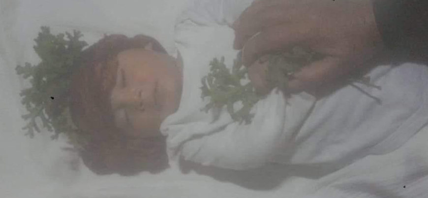 Suriye'de mülteci kamplarında bebekler donarak ölüyor