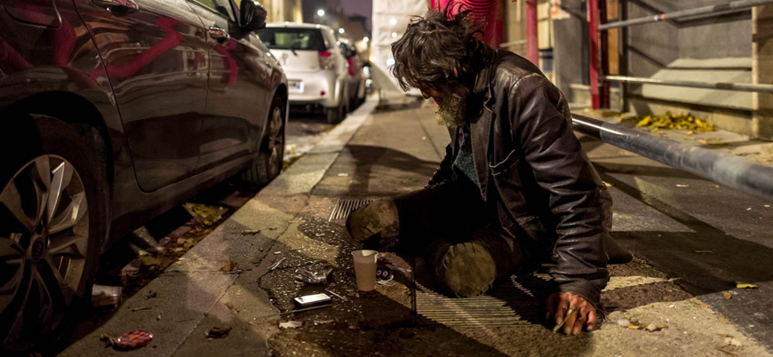 Fransa'da polis 'sokağa çıkma yasağını ihlal eden' evsizlere ceza kesti