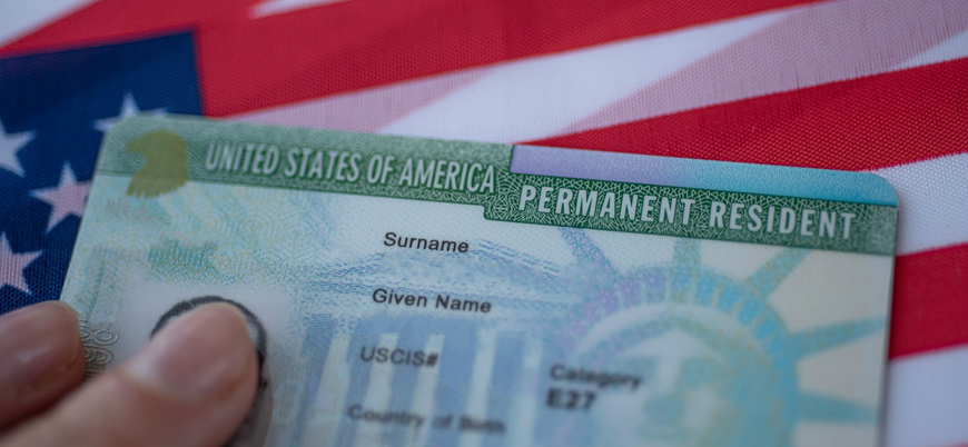 ABD yeşil kart başvurularını askıya alıyor