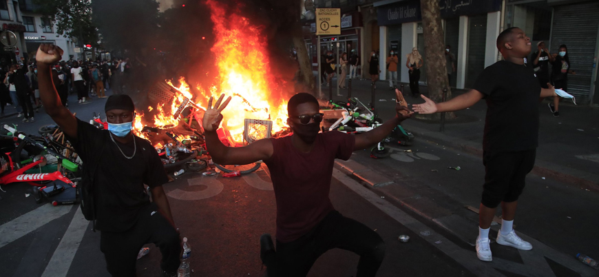 Fransa'da ırkçılık karşıtı protestolarda polisle göstericiler arasında çatışma