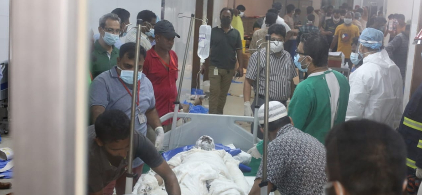 Bangladeş'te camide patlama: En az 13 ölü