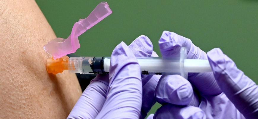 Çin'den gelen koronavirüs aşısı Gaziantep'te denenmeye başlandı