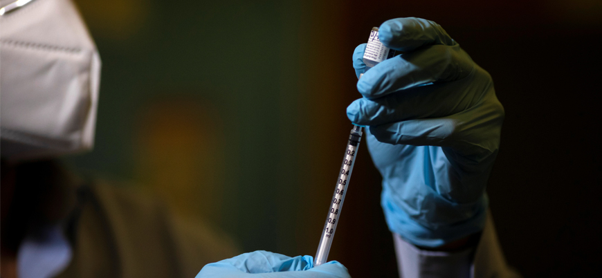 Avustralya'da binlerce kişi Kovid-19 aşısının yan etkileri nedeniyle tazminat talep ediyor