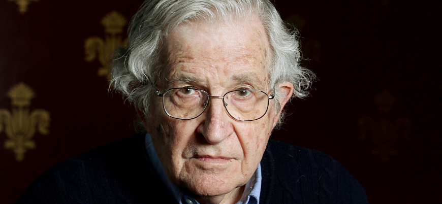 Chomsky: Amerikan entelektüellerine ABD'nin terör devleti olduğunu kabul ettiremezsiniz
