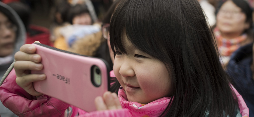 Çin'de çocukların okulda cep telefonu kullanması yasaklandı