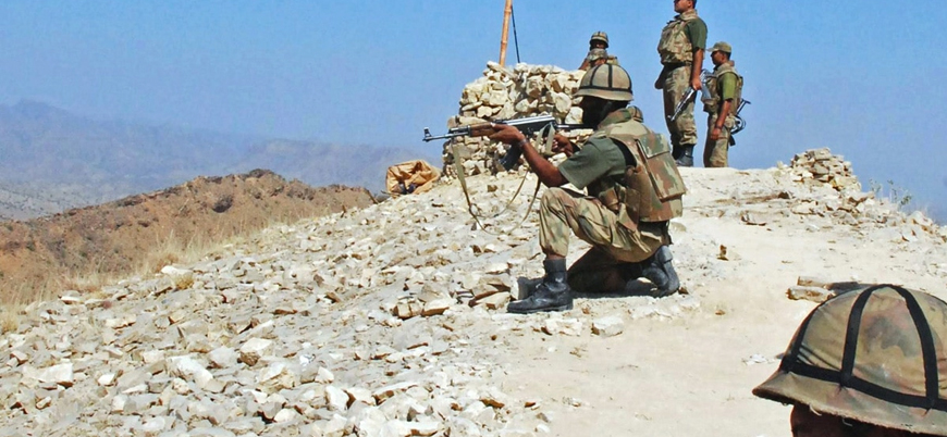 TTP Güney Veziristan'da Pakistan ordusuna saldırdı: 12 ölü