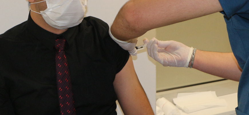 Türkiye'de yapılan toplam koronavirüs aşısı sayısı 10 milyona yaklaştı