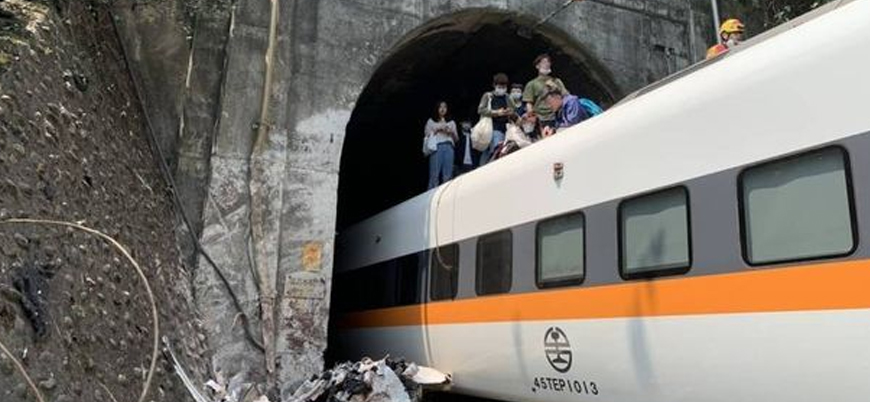 Tayvan'da tren kazası: 54 ölü