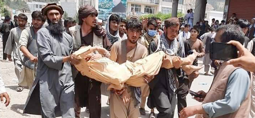 Afganistan'da hükümet güçleri protesto düzenleyen sivillere ateş açtı: 13 ölü