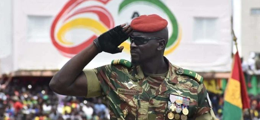 Gine'de askeri darbe