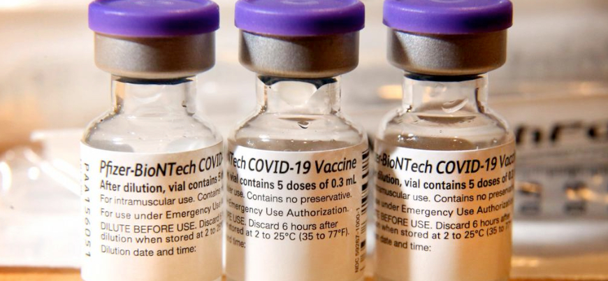 BioNTech aşısının etkinliği 6 ayda yarı yarıya düşüyor