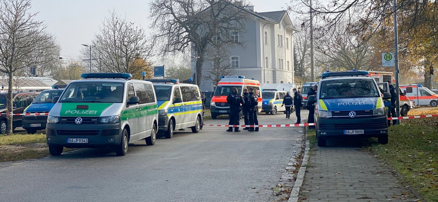 Almanya'da bir trende bıçaklı saldırı
