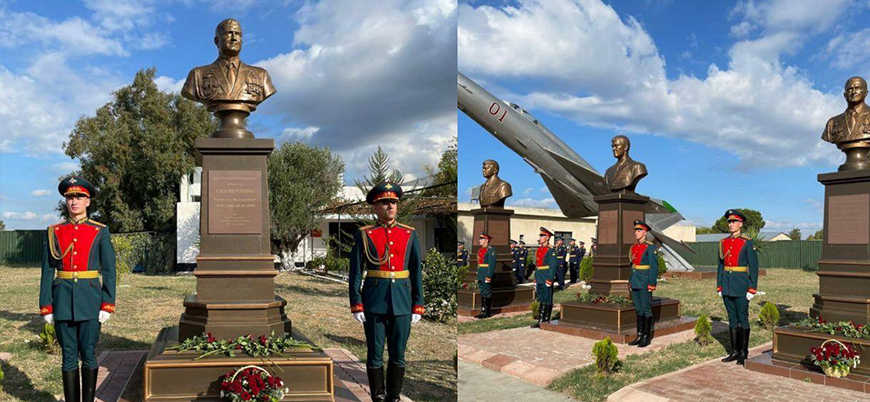 Rusya Suriye'de sivil katliamları gerçekleştiren pilotların heykelini dikti