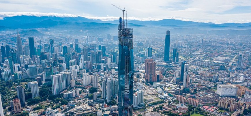 Merdeka 118: Malezya dünyanın ikinci en uzun binasının yapımını tamamladı