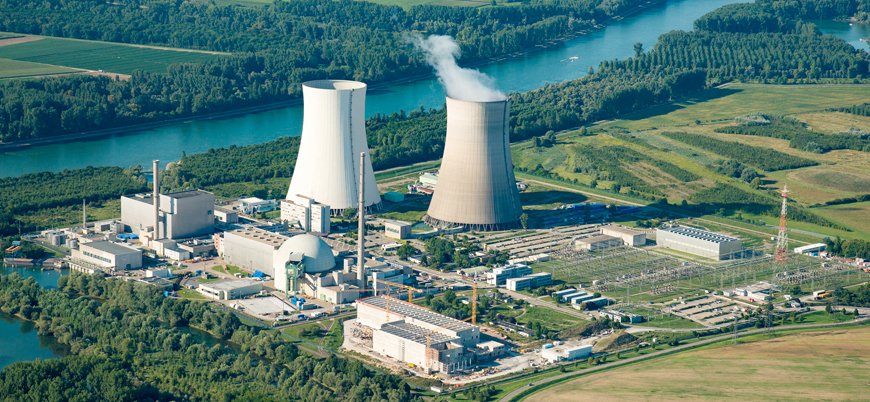 Almanya üç nükleer santralini kapattı