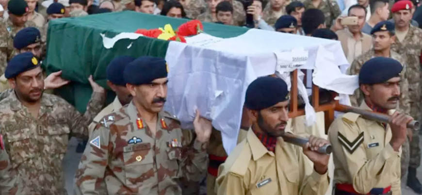 Güney Veziristan'da 2 Pakistan askeri öldü