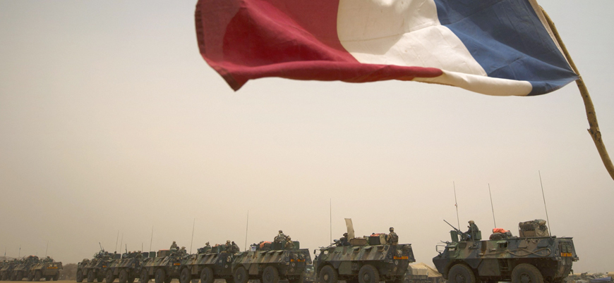 Mali'de cunta yönetimiyle Fransa arasında tansiyon yükseliyor