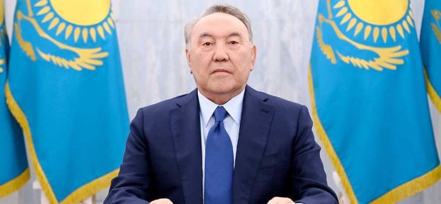 Nazarbayev'in 'ömür boyu başkanlık' yetkileri elinden alındı