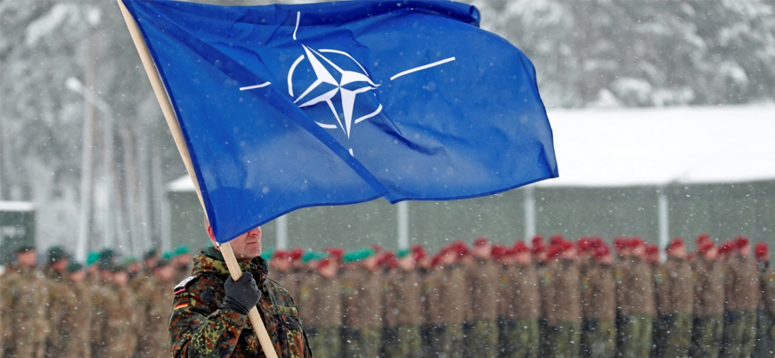 Artan gerginlik sonrası NATO Kosova'daki asker sayısını artırabilir