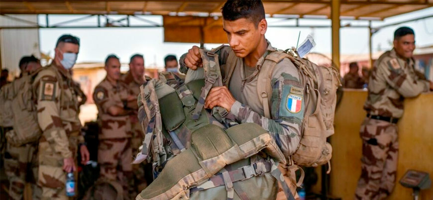 Mali'den çekilen Fransız ve Avrupalı askerleri Nijer kabul etti