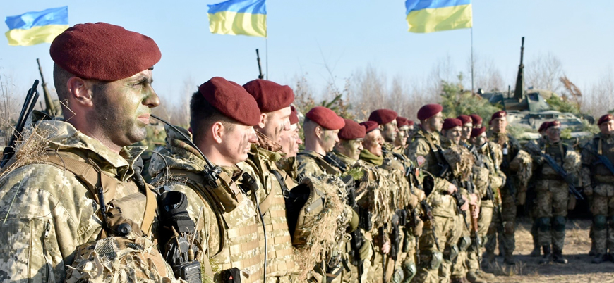 Ukrayna ordusu Kırım hattını tahkim ediyor
