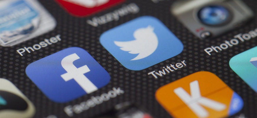 Rusya Facebook ve Twitter'a erişimi yasakladı