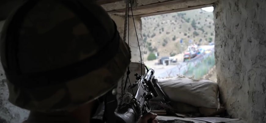 Kuzey Veziristan'da 1 Pakistan askeri öldü