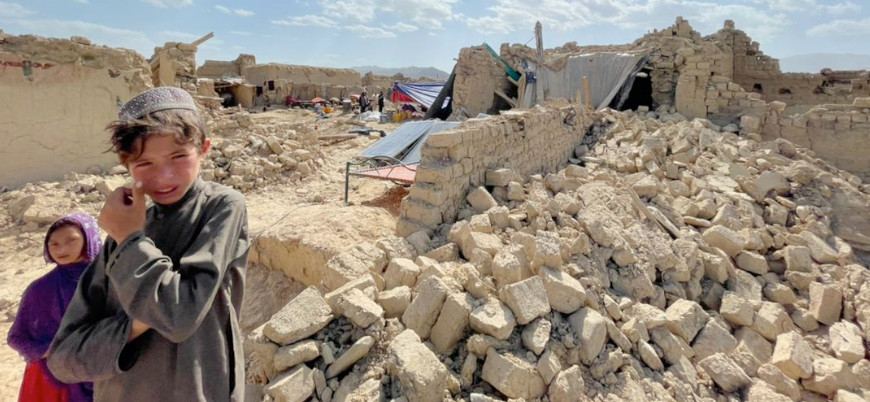 Afganistan'daki depremde ölü sayısı 1150'ye yükseldi