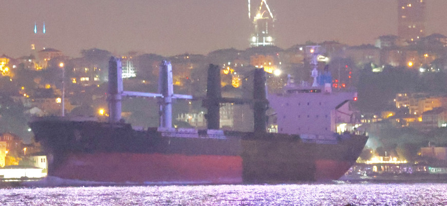 Ukrayna Türkiye'den tahıl taşıyan Rus gemisini alıkoymasını istedi