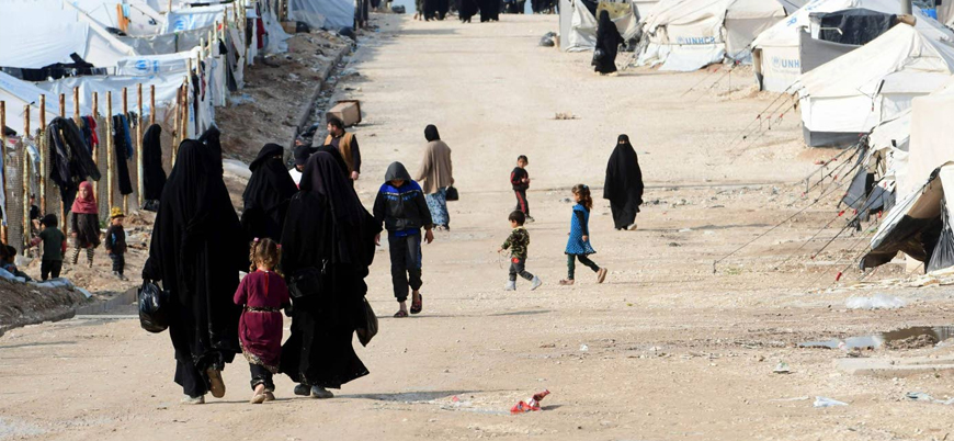 İngiltere, Suriye'nin kuzeyindeki kamplardan kadın ve çocukları geri almıyor
