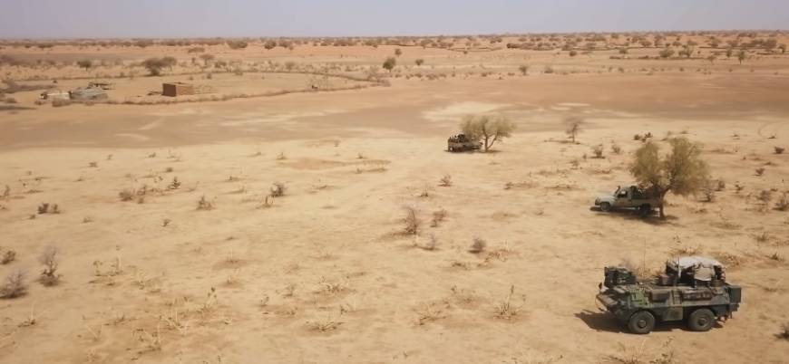 Mali ordusuna eş zamanlı saldırılar: 15 ölü