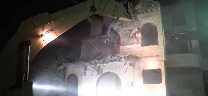 İsrail, işgal altındaki Batı Şeria'da iki Filistinlinin evini yıktı