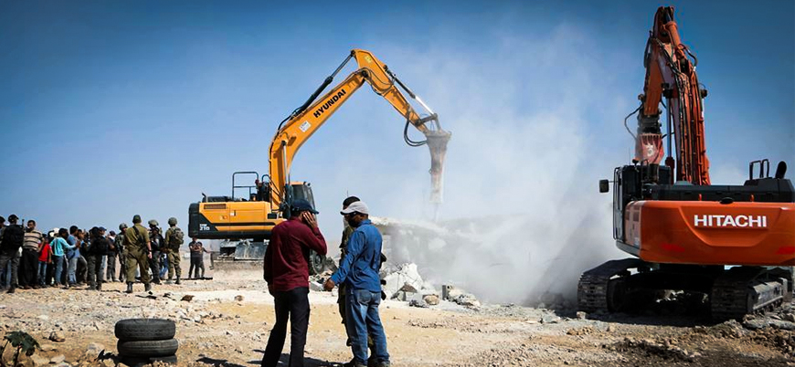 İsrail işgali tüm hızıyla sürdürüyor: Filistinlilere ait 3 ev yıkıldı