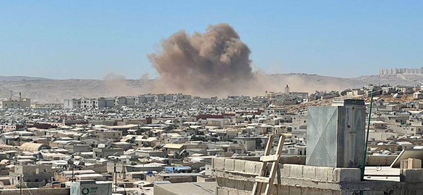 Rusya İdlib'de mülteci kampını bombaladı