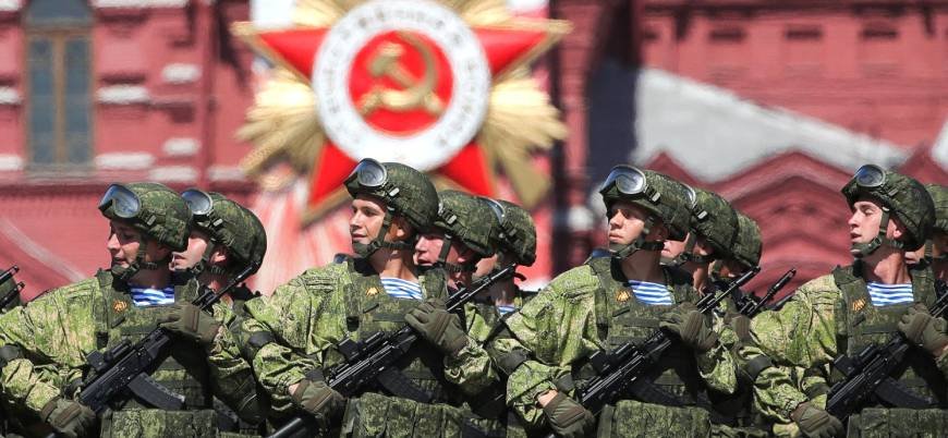 Seferberlik emri sonrası 200 bin kişi Rus ordusuna yazıldı