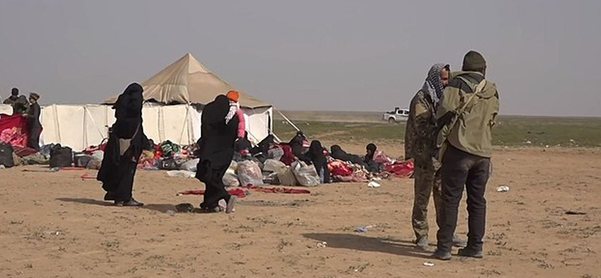 YPG El Hol kampındaki yüzlerce kadın ve çocuğu Irak'a gönderdi