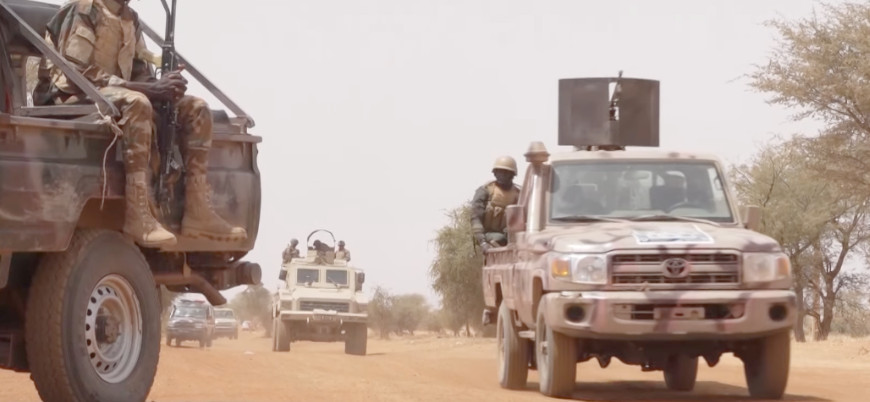 El Kaide'den Nijer'de ordu güçlerine saldırı