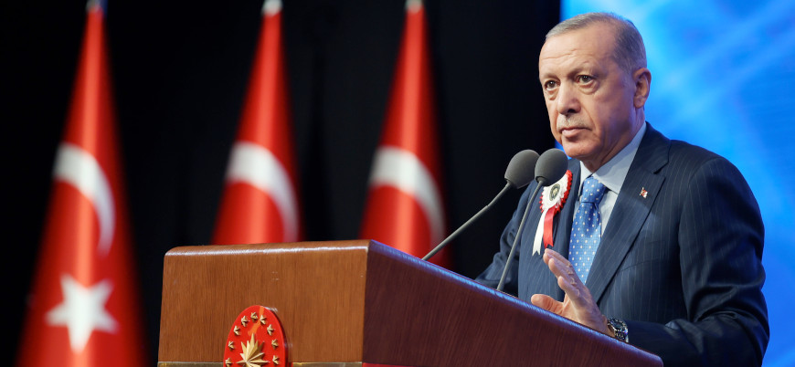 Erdoğan cumhurbaşkanlığına resmen aday oldu