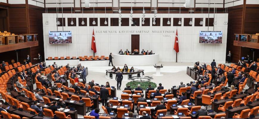 AK Parti anayasada başörtüsü teklifine dair CHP ve HDP'yi ziyaret edecek