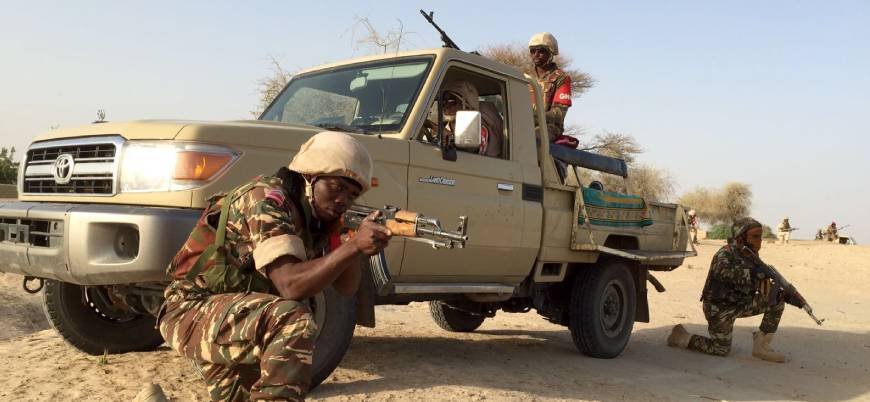 Nijerya'da bir asker ordu üssünde ateş açtı: 2 ölü