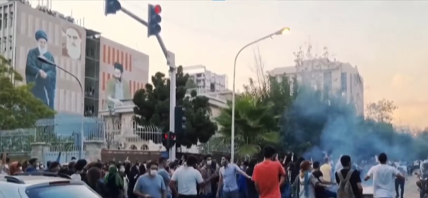 İran'da şu ana kadar kaç protestocu öldürüldü?